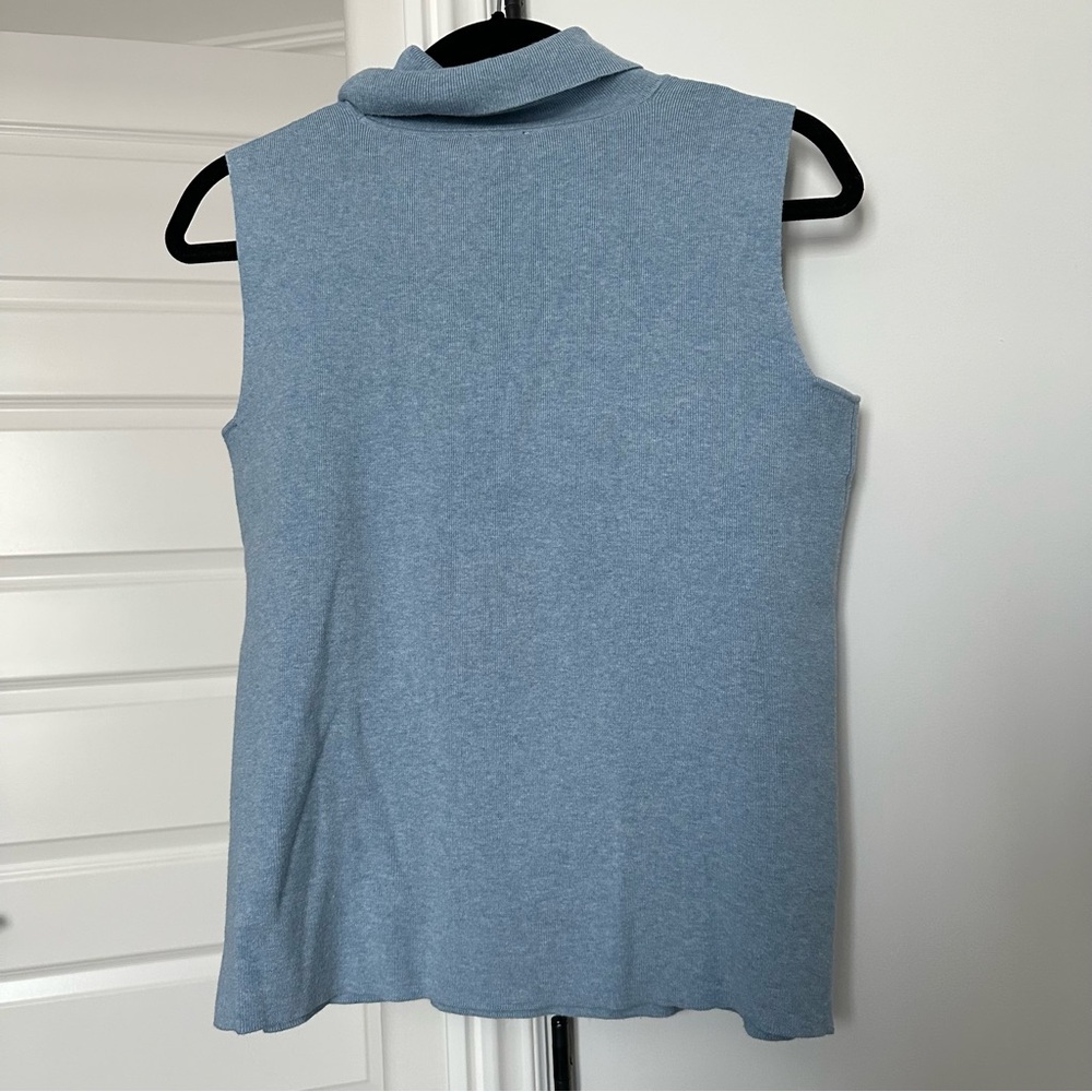 Talbots Sleeveless Blue Turtleneck Top Petite Size Medium - Picture 6 of 6